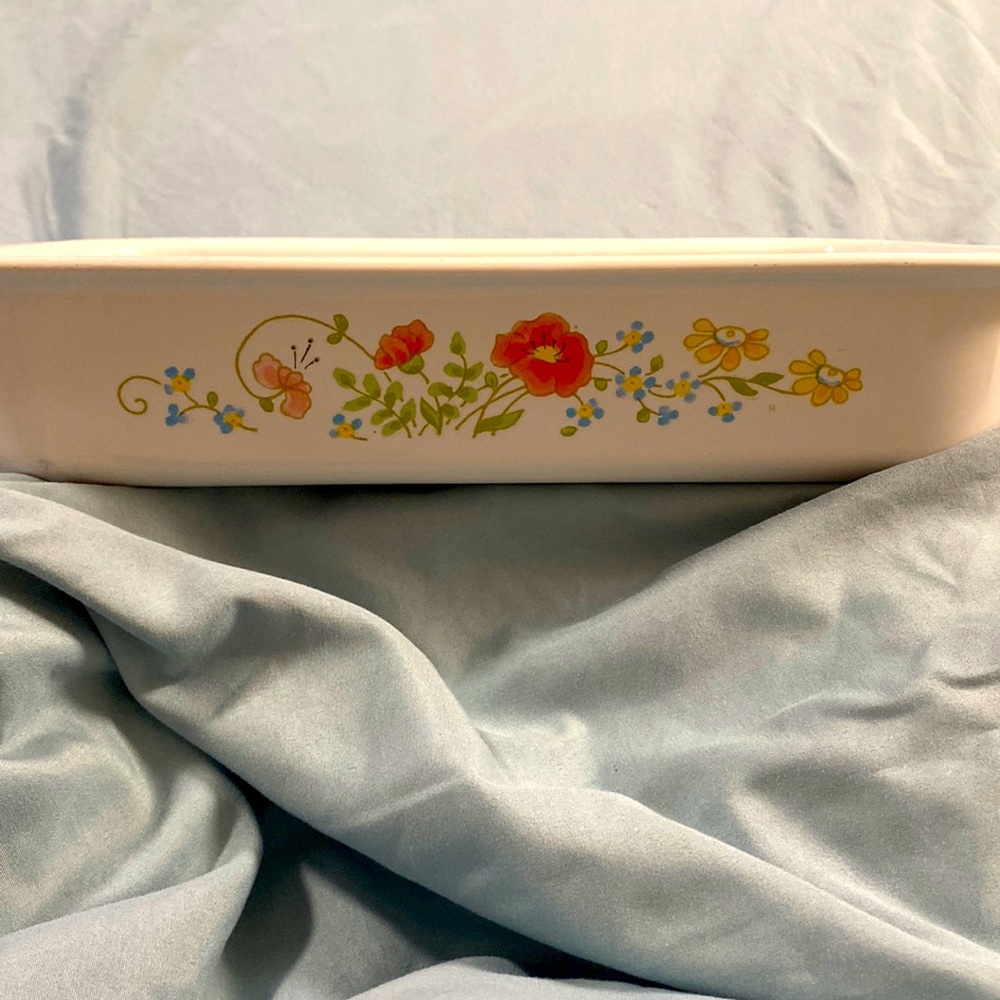 Corning Ware 10x7x2 Casserole Wildflowers